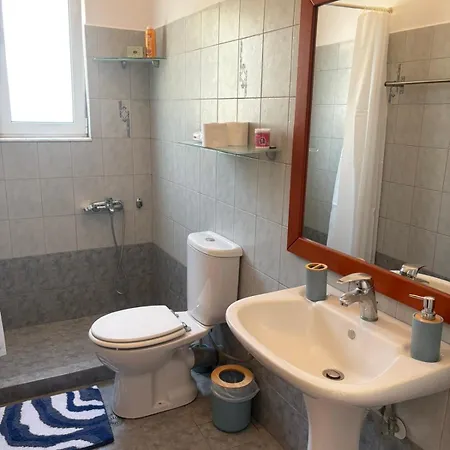 - Porta Rossa